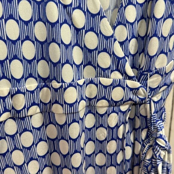 Robert Graham Juliana Polka Dot Silk Blend Wrap Blue White Knee Length Tie Dress - Picture 8 of 16